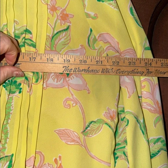 Lilly Pulitzer Floral Yellow and pink Blouse XL - Picture 5 of 6